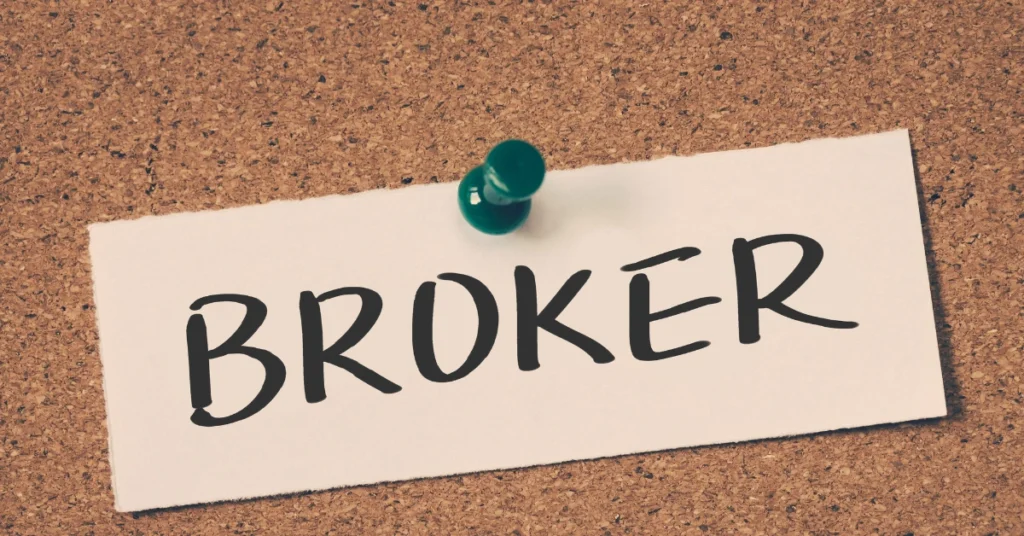 Discount Broker vs Full-Service Broker in India: The Absolute Guide